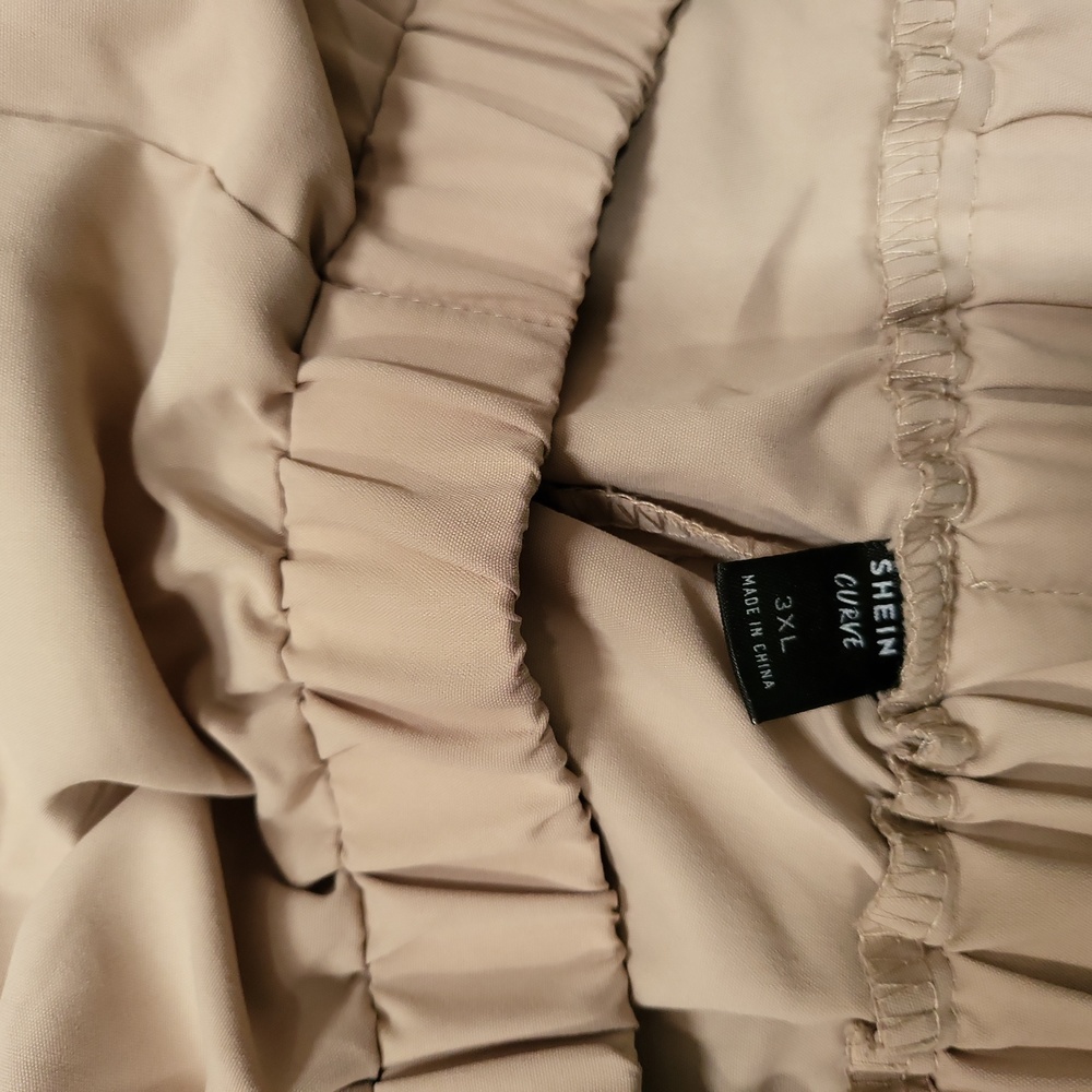 Pants - Picture 3 of 5